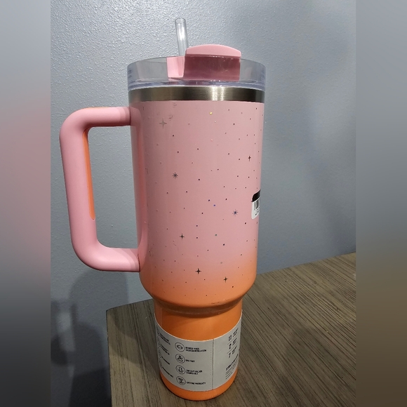 Stanley Halloween Flowstate Quencher 40oz Tumbler - Picture 3 of 6